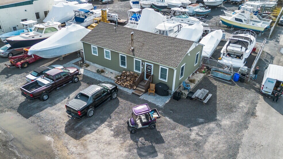 More Photos Of 101 Baltic Ave, Waretown Marina For Sale