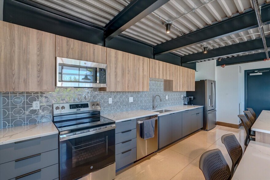 More Photos Of Lot 5 Unit B Liberty Dr., Verona Warehouse For Sale