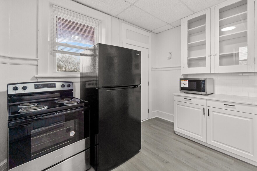 More Photos Of 136 Broadway, Hagerstown Apartments For Sale