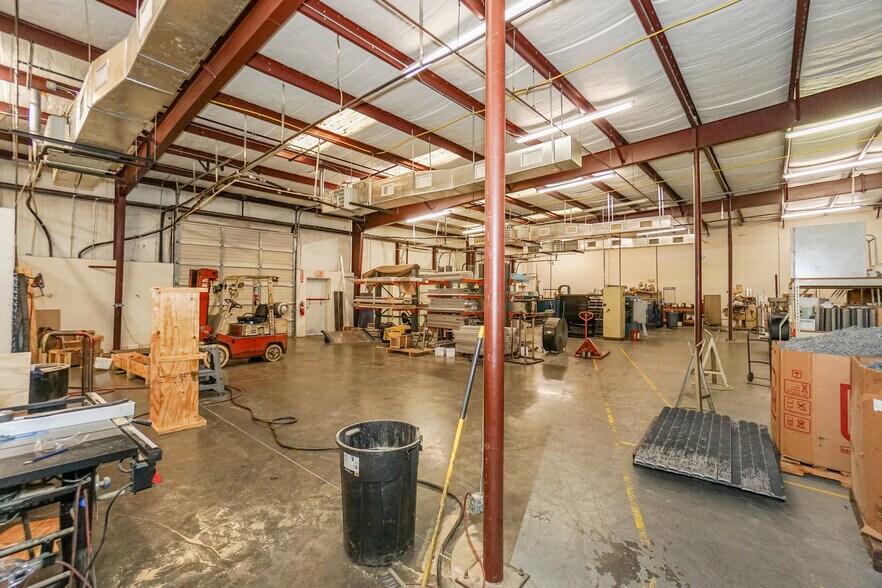 More Photos Of 10620 Bailey Rd, Cornelius Flex For Sale