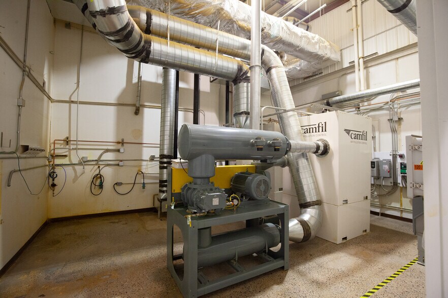 More Photos Of 1001 S 3rd St W, Missoula Manufacturing For Sale