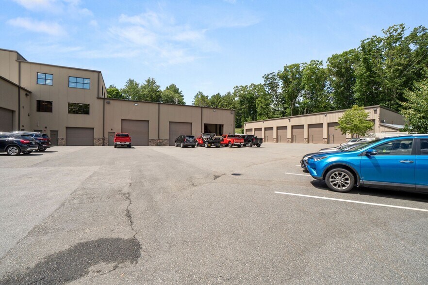 More Photos Of 2302 Turnpike St, North Andover General Retail For Sale