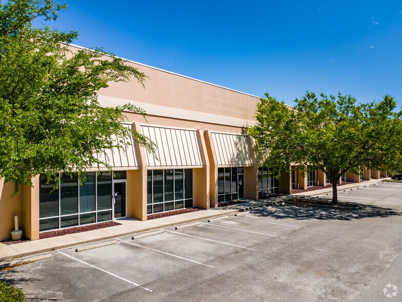 More Photos Of 14175 Icot Blvd, Clearwater Light Manufacturing For Lease