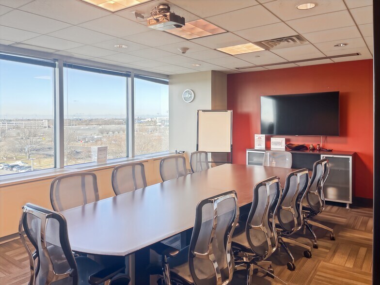More Photos Of RXR Plz, Uniondale Coworking Space