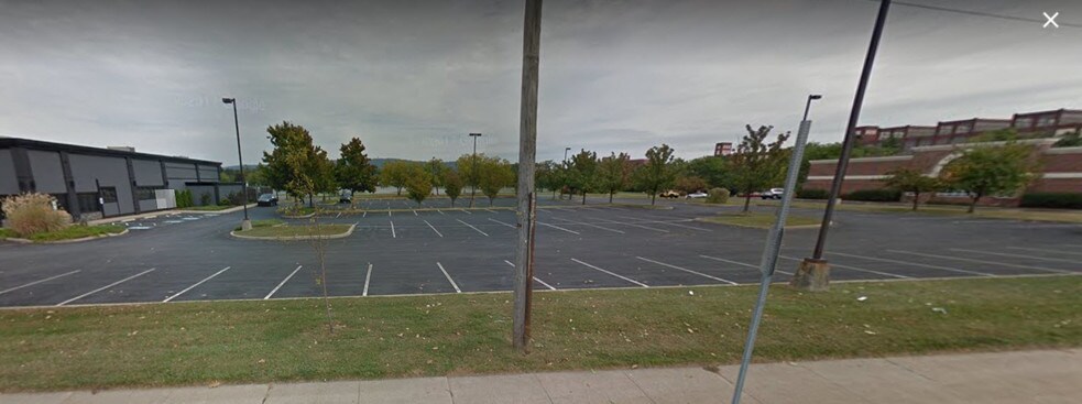 More Photos Of 305 N Park Rd, Wyomissing Land For Lease