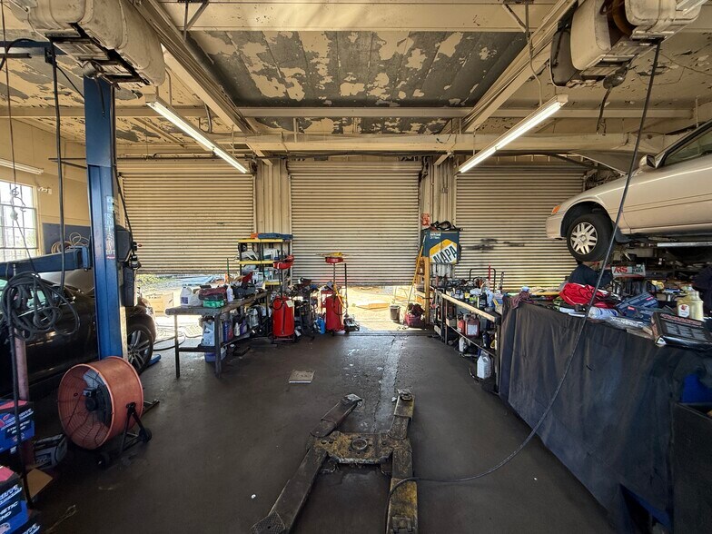 More Photos Of 7349 Fair Oaks Blvd, Carmichael General Retail For Sale