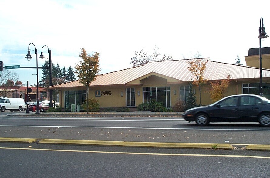 More Photos Of 18757 SW Martinazzi Ave, Tualatin Unknown For Lease