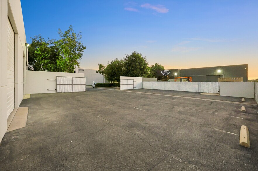 More Photos Of 21117 Commerce Pointe Dr, City Of Industry Warehouse For Lease