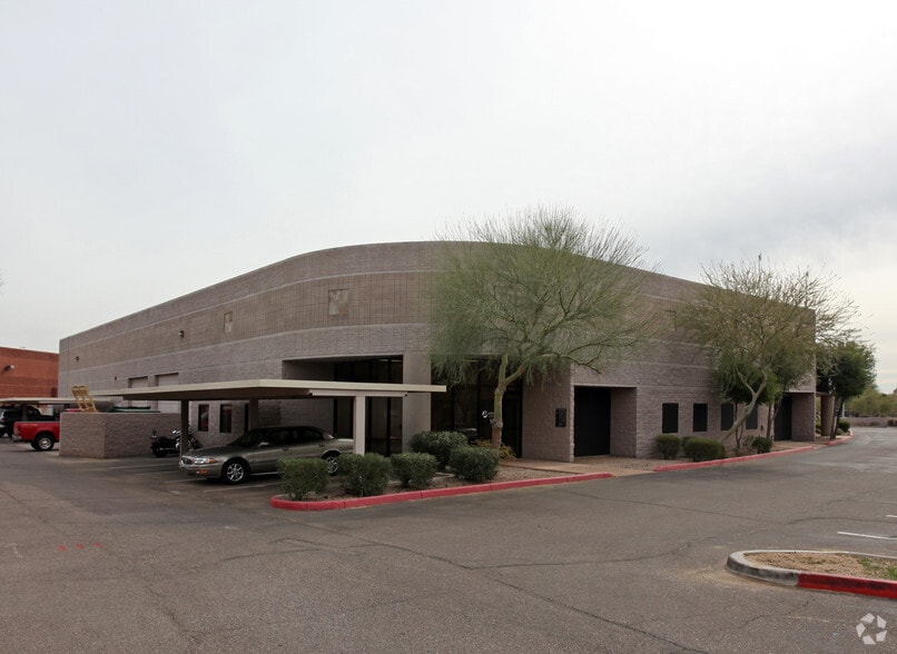 More Photos Of 15770 N Greenway-Hayden Loop, Scottsdale Light Manufacturing For Lease