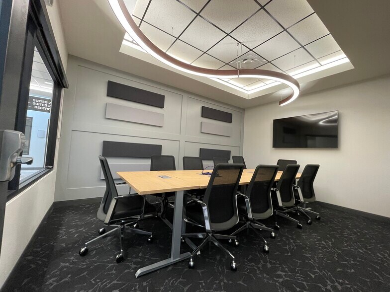 More Photos Of 8813 N Tarrant Pky, North Richland Hills Coworking Space