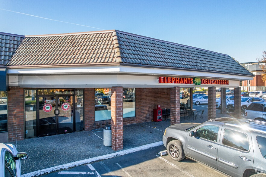 More Photos Of 3970-3979 SW Mercantile Dr, Lake Oswego Freestanding For Lease