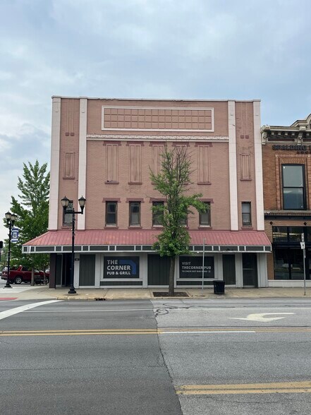 More Photos Of 102 Lincolnway E, Mishawaka Storefront For Sale