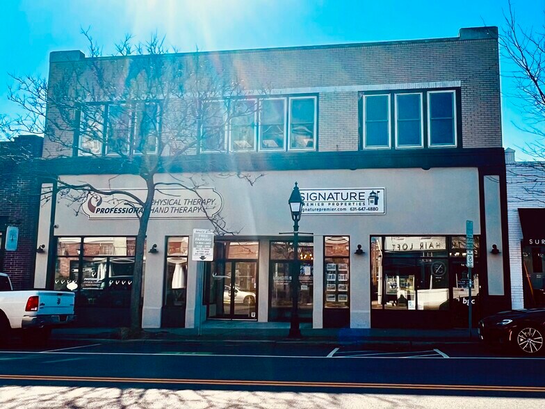 Primary Photo Of 94 W Main St, Bay Shore Storefront Retail Office For Lease