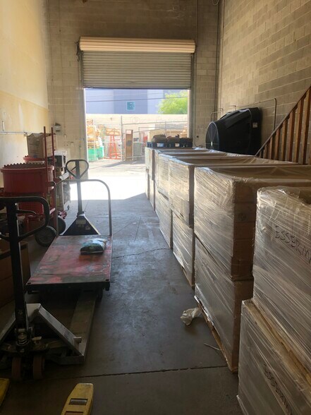 More Photos Of 4655 Quality Ct, Las Vegas Light Manufacturing For Lease