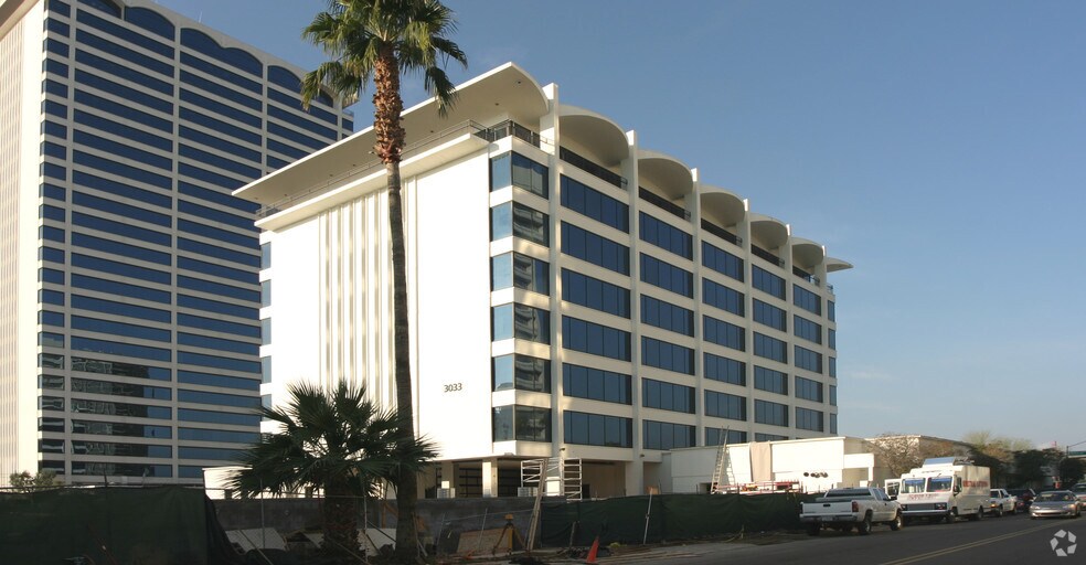 More Photos Of 3033 N Central Ave, Phoenix Office For Sale