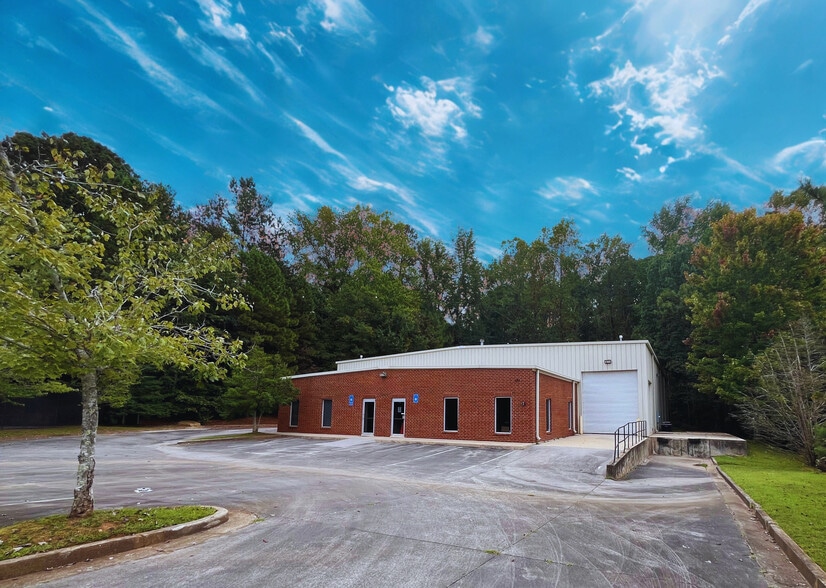 More Photos Of 121 Holt Industrial Cir, Acworth Warehouse For Sale