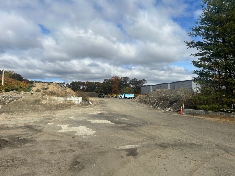 More Photos Of 1801 Plainfield Pike, Johnston Land For Sale