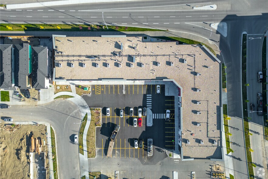 More Photos Of 88 Avenue NE, Calgary General Retail For Lease