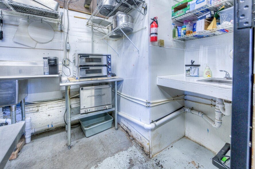 More Photos Of 110 E 5th St, Walsenburg Restaurant For Sale