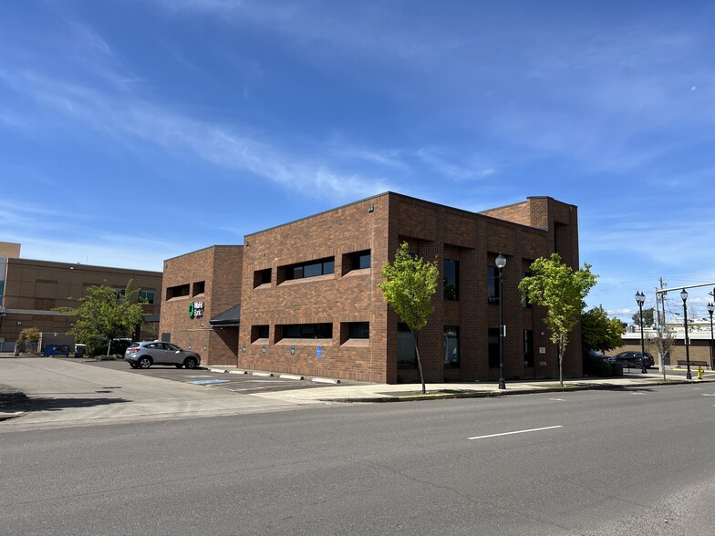 More Photos Of 300 Ellsworth St SW, Albany Bank For Sale