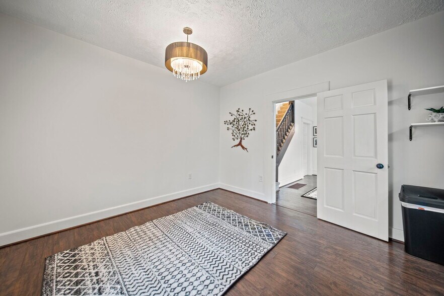 More Photos Of 7315 E Main St, Reynoldsburg Office For Sale