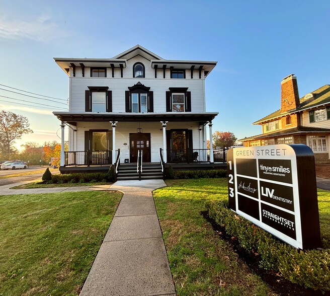 Primary Photo Of 123 Green St, Woodbridge Office Residential For Lease