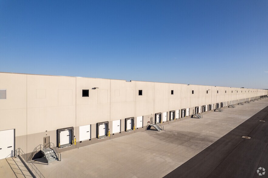 More Photos Of 5177 Williamsport Pike, Martinsburg Warehouse For Lease