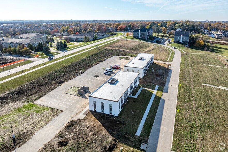 More Photos Of 3701-3761 Eastbrook Dr, Iowa City Apartments For Sale