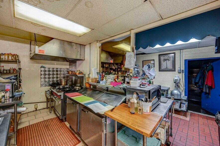 More Photos Of 501 Main St, Honesdale Restaurant For Sale