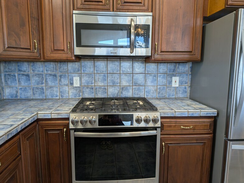 More Photos Of 15507 County Road 10, Fort Lupton Flex For Lease