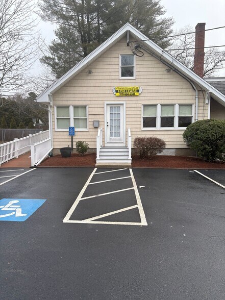 Primary Photo Of 1321 Main St, Reading Freestanding For Lease