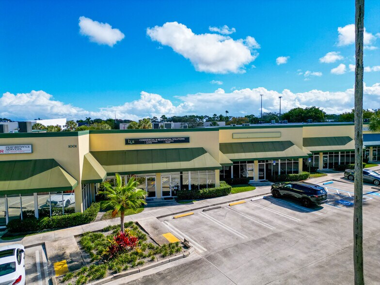 More Photos Of 1001 Jupiter Park Dr, Jupiter Flex For Lease