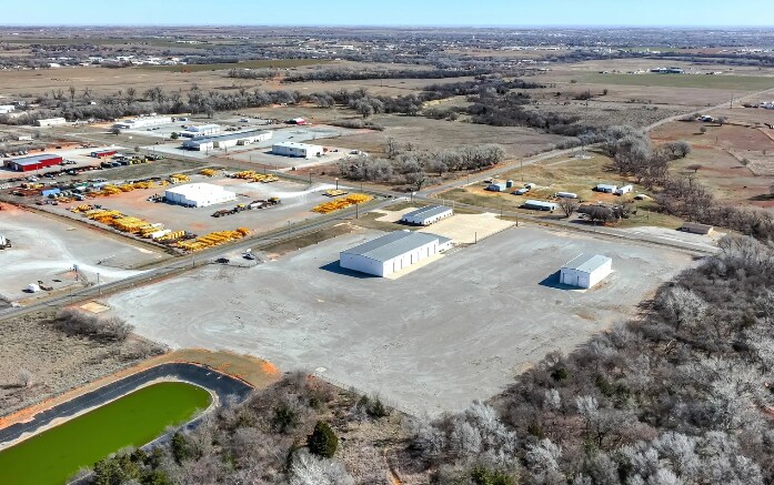 More Photos Of 2003 S Merritt Rd, Elk City Warehouse For Sale