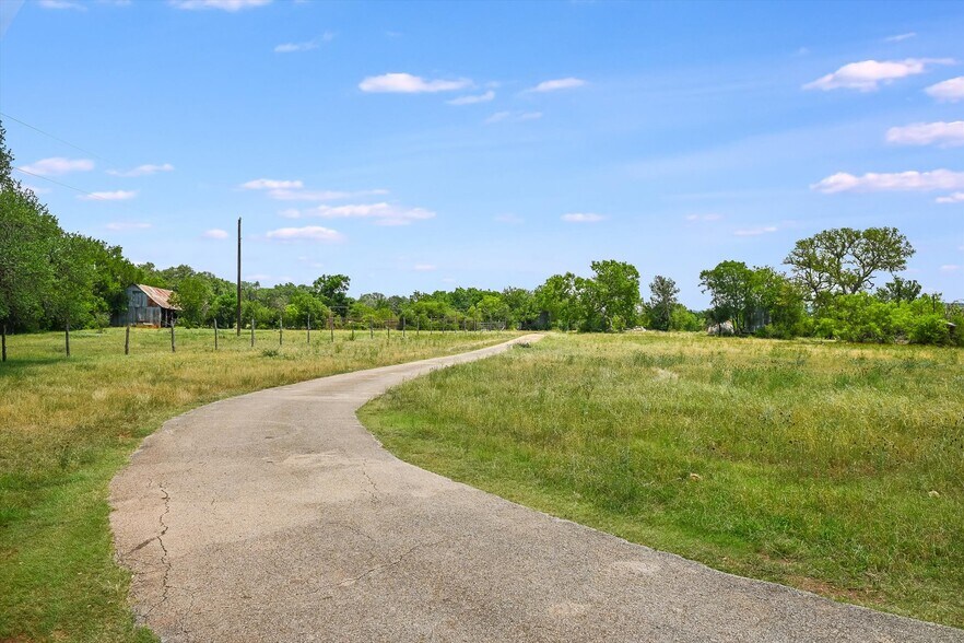 More Photos Of 1750 Craddock Ave, San Marcos Land For Sale