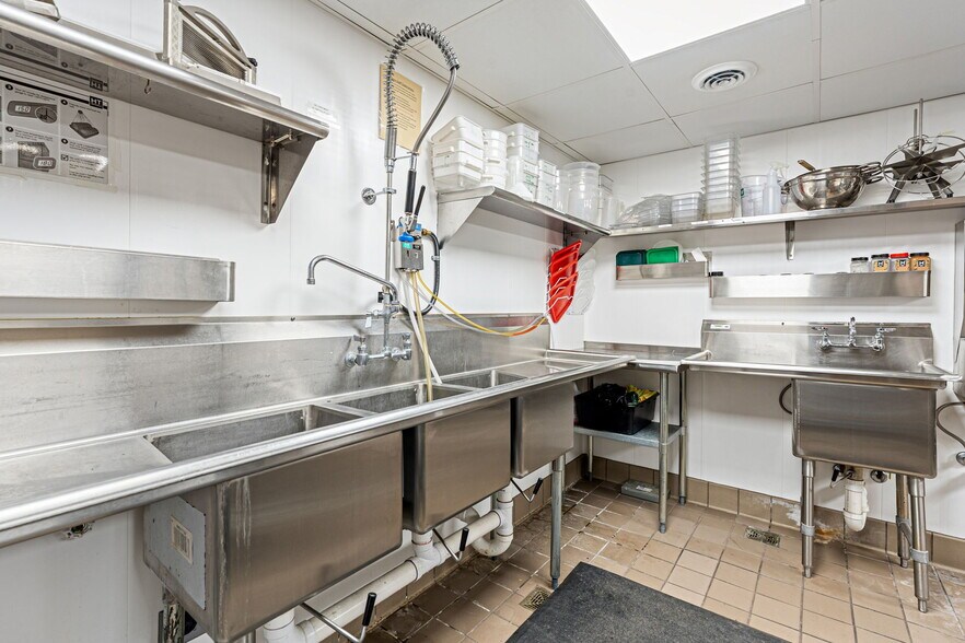 More Photos Of 116 Mill S St, Brownsdale Restaurant For Sale