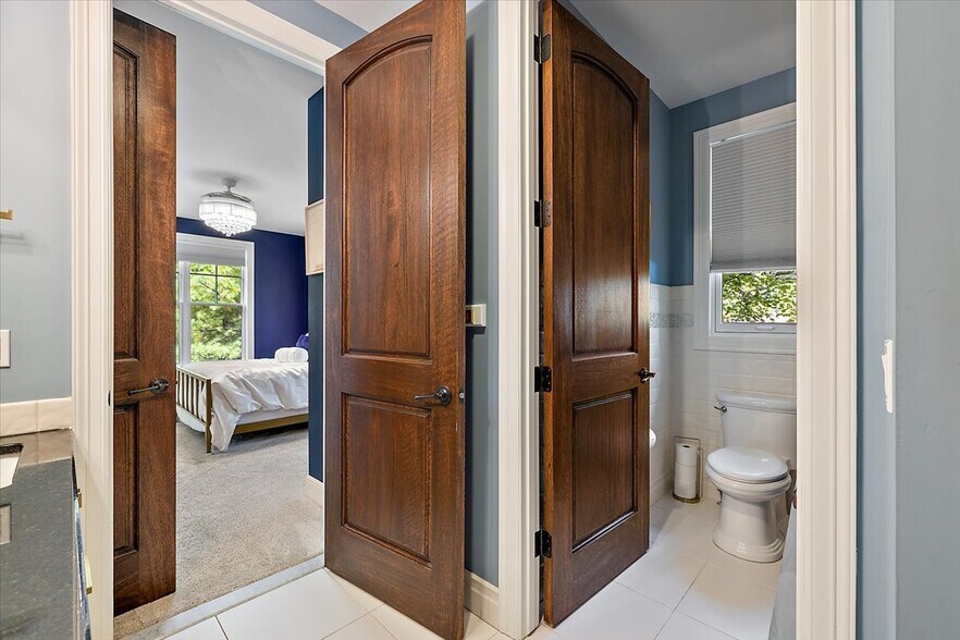 More Photos Of 1330 Oxford Rd, Bloomfield Hills Specialty For Sale