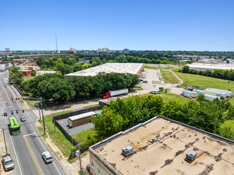 More Photos Of 2391 Levy St, Shreveport Warehouse For Lease