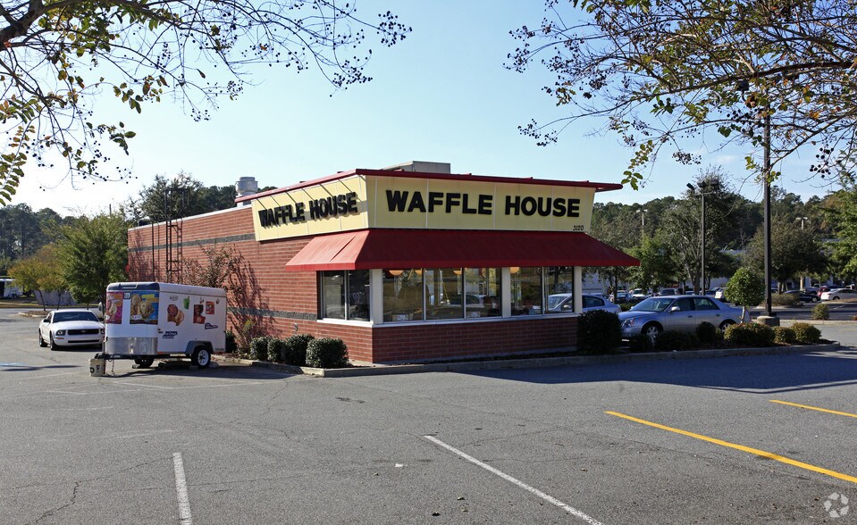 More Photos Of 3200 N Ashley St, Valdosta Unknown For Lease