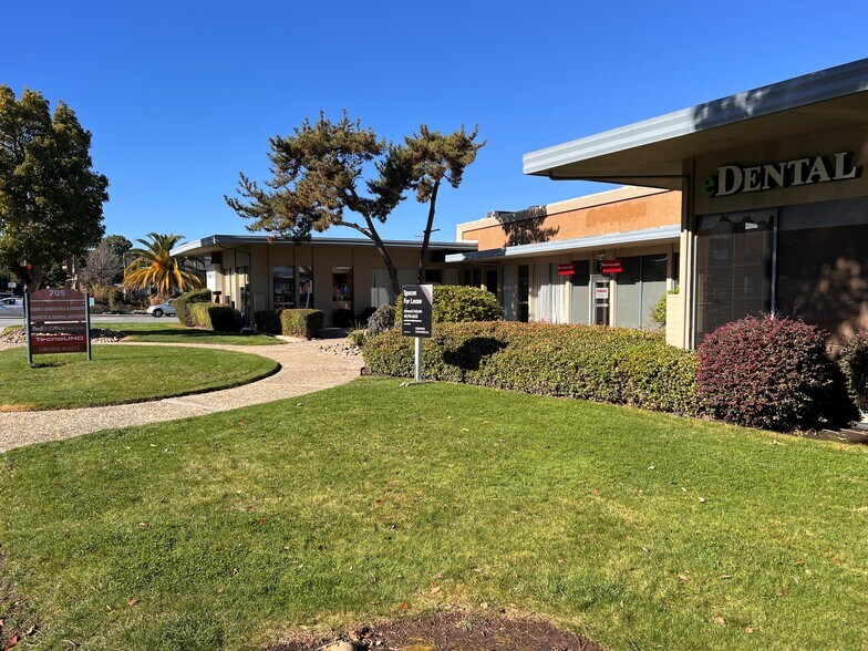 More Photos Of 705 Veterans Blvd, Redwood City Medical For Sale