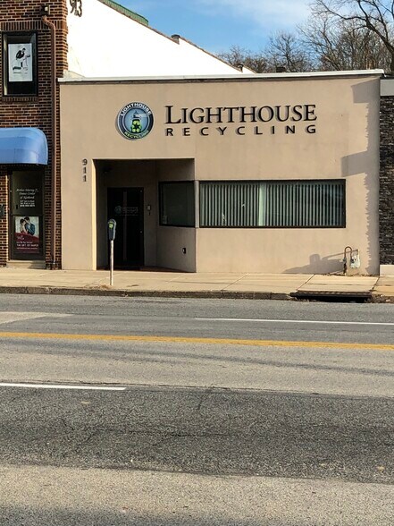 Primary Photo Of 911 Montgomery Ave, Narberth Storefront Retail Office For Sale