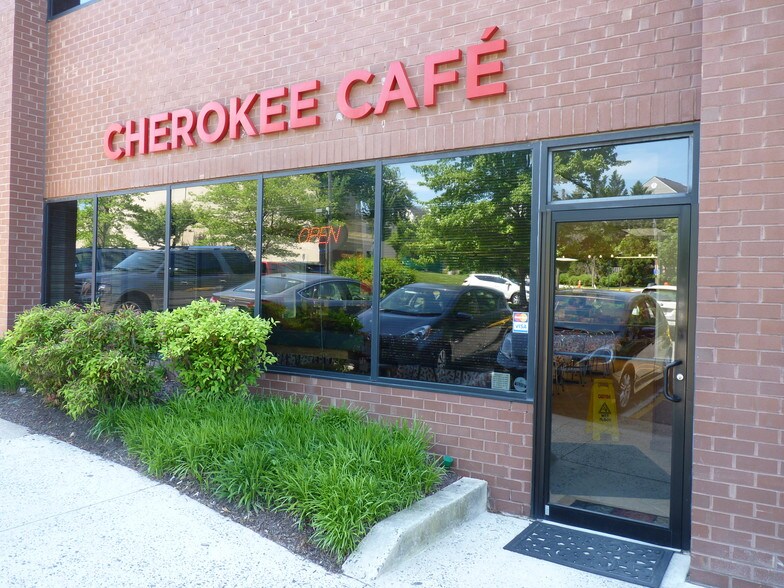More Photos Of 5510 Cherokee Ave, Alexandria Office For Lease