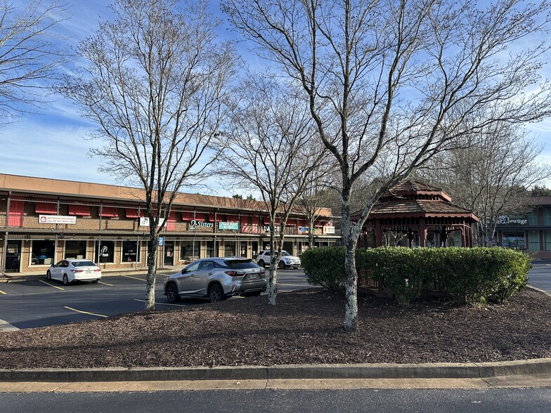 More Photos Of 5155 Highway 9, Alpharetta Storefront Retail Office For Lease