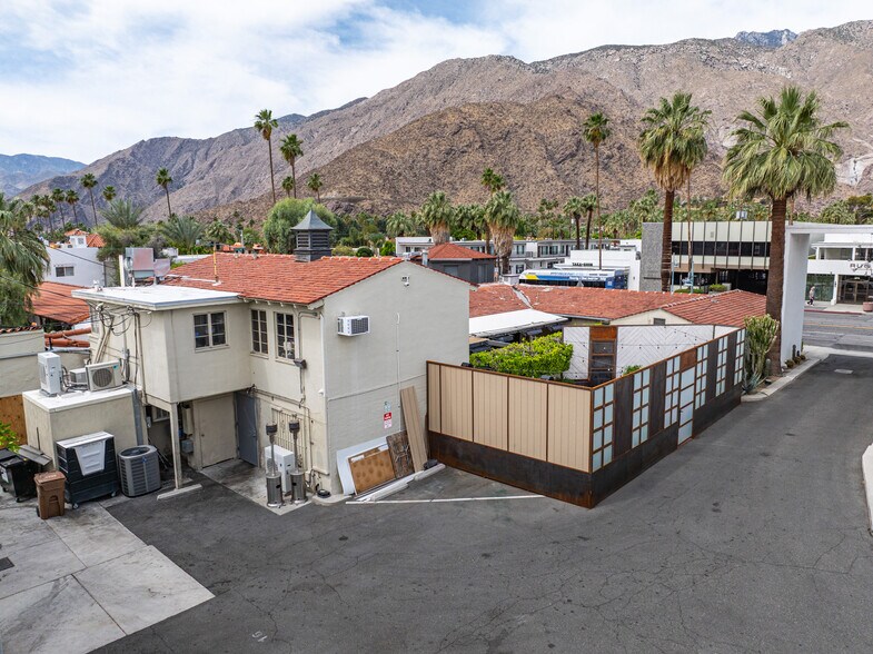 More Photos Of 664-668 N Palm Canyon Dr, Palm Springs Office For Sale