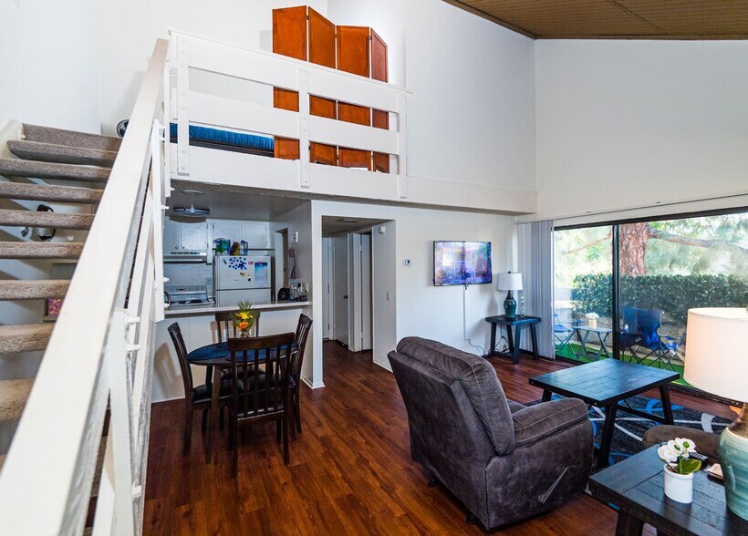 More Photos Of 4908-4930 Coldwater Canyon Ave, Sherman Oaks Apartments For Sale