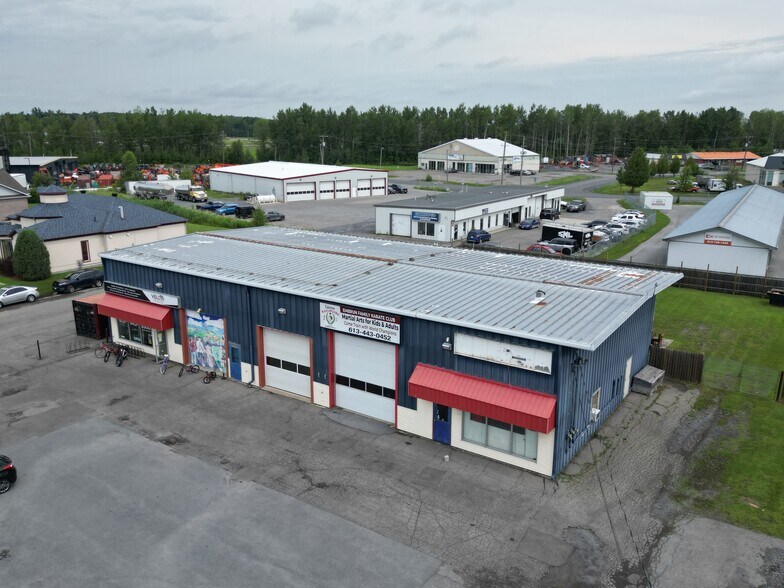 More Photos Of 671 Notre Dame St, Russell Service For Sale