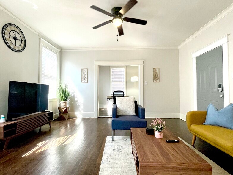 More Photos Of 60 N Willett St, Memphis Apartments For Sale