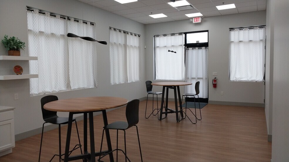 More Photos Of 153 E State Highway 121, Coppell Medical For Lease