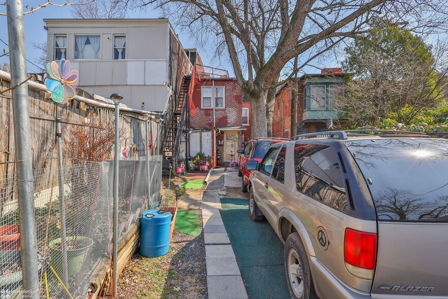 More Photos Of 424 N 6th St, Allentown Multifamily For Sale