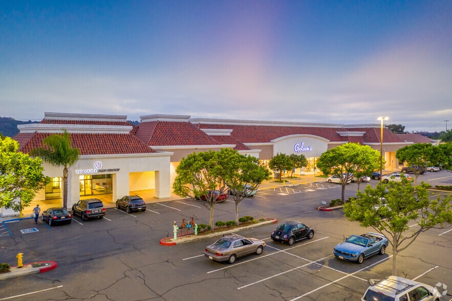 Primary Photo Of 2707 Via de la Valle, Del Mar Unknown For Lease
