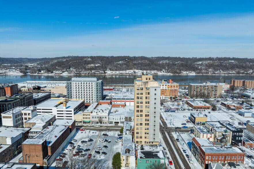 More Photos Of 401 11th St, Huntington Unknown For Sale